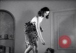 Immagine di Christian Dior New York United States USA, 1949, secondo 61 filmato di repertorio 65675035943