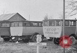 Standbild Schulbusse South Carolina United States USA, 1936, aus Sekunde 17 historischem Filmmaterial Videoclip 65675035953