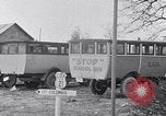 Standbild Schulbusse South Carolina United States USA, 1936, aus Sekunde 23 historischem Filmmaterial Videoclip 65675035953