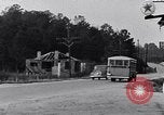 Standbild Schulbusse South Carolina United States USA, 1936, aus Sekunde 46 historischem Filmmaterial Videoclip 65675035953
