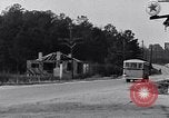Standbild Schulbusse South Carolina United States USA, 1936, aus Sekunde 47 historischem Filmmaterial Videoclip 65675035953