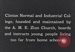 Standbild getrennten Wohn- schulen South Carolina United States USA, 1936, aus Sekunde 34 historischem Filmmaterial Videoclip 65675035955