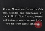 Standbild getrennten Wohn- schulen South Carolina United States USA, 1936, aus Sekunde 45 historischem Filmmaterial Videoclip 65675035955