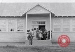 Standbild getrennt negro Schule South Carolina United States USA, 1936, aus Sekunde 41 historischem Filmmaterial Videoclip 65675035958