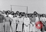 Standbild Schüler der getrennten negro Schule South Carolina United States USA, 1936, aus Sekunde 54 historischem Filmmaterial Videoclip 65675035960