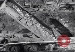 Standbild Wiederaufbau Sizilien während der alliierten Besatzung in Zweiten Weltkrieg Palermo Italien, 1943, aus Sekunde 45 historischem Filmmaterial Videoclip 65675035963