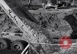 Standbild Wiederaufbau Sizilien während der alliierten Besatzung in Zweiten Weltkrieg Palermo Italien, 1943, aus Sekunde 48 historischem Filmmaterial Videoclip 65675035963