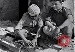Standbild Wiederaufbau Sizilien während der alliierten Besatzung in Zweiten Weltkrieg Palermo Italien, 1943, aus Sekunde 60 historischem Filmmaterial Videoclip 65675035963