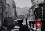 Standbild Schwarzmarkt in Italien während Zweiten Weltkrieg Italien, 1944, aus Sekunde 13 historischem Filmmaterial Videoclip 65675035965