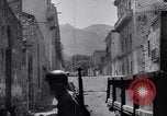 Standbild Schwarzmarkt in Italien während Zweiten Weltkrieg Italien, 1944, aus Sekunde 14 historischem Filmmaterial Videoclip 65675035965