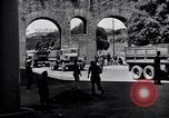 Standbild Schwarzmarkt in Italien während Zweiten Weltkrieg Italien, 1944, aus Sekunde 23 historischem Filmmaterial Videoclip 65675035965