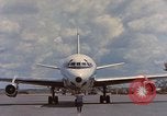 Standbild Ankunft der US Air Force Personal South Vietnam, 1966, aus Sekunde 31 historischem Filmmaterial Videoclip 65675035981