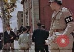 Standbild schwarz Marketing durch die Amerikaner Kyoto Japan, 1946, aus Sekunde 1 historischem Filmmaterial Videoclip 65675036007