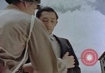 Standbild schwarz Marketing durch die Amerikaner Kyoto Japan, 1946, aus Sekunde 32 historischem Filmmaterial Videoclip 65675036007