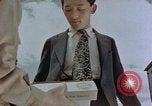 Standbild schwarz Marketing durch die Amerikaner Kyoto Japan, 1946, aus Sekunde 39 historischem Filmmaterial Videoclip 65675036007