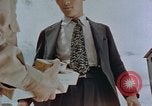 Standbild schwarz Marketing durch die Amerikaner Kyoto Japan, 1946, aus Sekunde 45 historischem Filmmaterial Videoclip 65675036007