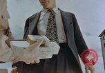 Standbild schwarz Marketing durch die Amerikaner Kyoto Japan, 1946, aus Sekunde 47 historischem Filmmaterial Videoclip 65675036007