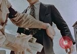 Standbild schwarz Marketing durch die Amerikaner Kyoto Japan, 1946, aus Sekunde 50 historischem Filmmaterial Videoclip 65675036007