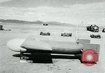 Standbild Azon Bombe montiert auf GB-4 Rakete United States USA, 1945, aus Sekunde 17 historischem Filmmaterial Videoclip 65675036008