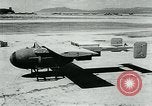 Standbild GB-4 Radio Controlled glide Bombe United States USA, 1945, aus Sekunde 8 historischem Filmmaterial Videoclip 65675036010