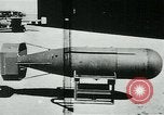 Standbild Azon Bombe United States USA, 1945, aus Sekunde 1 historischem Filmmaterial Videoclip 65675036012