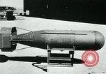 Standbild Azon Bombe United States USA, 1945, aus Sekunde 8 historischem Filmmaterial Videoclip 65675036012