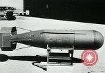 Standbild Azon Bombe United States USA, 1945, aus Sekunde 10 historischem Filmmaterial Videoclip 65675036012
