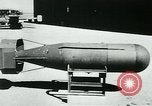 Standbild Azon Bombe United States USA, 1945, aus Sekunde 13 historischem Filmmaterial Videoclip 65675036012
