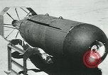 Standbild Azon Bombe United States USA, 1945, aus Sekunde 18 historischem Filmmaterial Videoclip 65675036012
