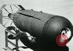 Standbild Azon Bombe United States USA, 1945, aus Sekunde 29 historischem Filmmaterial Videoclip 65675036012
