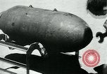 Standbild Azon Bombe United States USA, 1945, aus Sekunde 32 historischem Filmmaterial Videoclip 65675036012