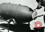 Standbild Azon Bombe United States USA, 1945, aus Sekunde 44 historischem Filmmaterial Videoclip 65675036012