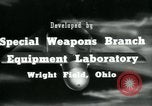Standbild guided bomb GB-1 United States USA, 1940, aus Sekunde 21 historischem Filmmaterial Videoclip 65675036013