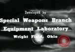 Standbild guided bomb GB-1 United States USA, 1940, aus Sekunde 23 historischem Filmmaterial Videoclip 65675036013
