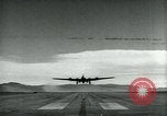 Standbild guided bomb GB-1 United States USA, 1940, aus Sekunde 49 historischem Filmmaterial Videoclip 65675036013