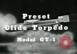 Standbild Mehrere Demonstrationen der Aeronca GT-1 glide Torpedo United States USA, 1943, aus Sekunde 19 historischem Filmmaterial Videoclip 65675036014