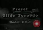 Standbild Mehrere Demonstrationen der Aeronca GT-1 glide Torpedo United States USA, 1943, aus Sekunde 22 historischem Filmmaterial Videoclip 65675036014
