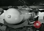 Standbild Mehrere Demonstrationen der Aeronca GT-1 glide Torpedo United States USA, 1943, aus Sekunde 61 historischem Filmmaterial Videoclip 65675036014
