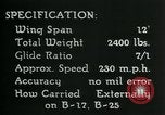 Standbild Ziel suchen steuerbare Glide Bombe United States USA, 1944, aus Sekunde 37 historischem Filmmaterial Videoclip 65675036030