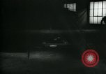Standbild Ziel suchen steuerbare Glide Bombe United States USA, 1944, aus Sekunde 56 historischem Filmmaterial Videoclip 65675036030