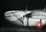 Standbild Ziel suchen steuerbare Glide Bombe United States USA, 1944, aus Sekunde 59 historischem Filmmaterial Videoclip 65675036030