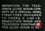 Standbild Remote gesteuerte TV Glide Bombe United States USA, 1944, aus Sekunde 7 historischem Filmmaterial Videoclip 65675036031