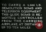 Standbild Remote gesteuerte TV Glide Bombe United States USA, 1944, aus Sekunde 22 historischem Filmmaterial Videoclip 65675036031