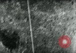 Standbild hohen Winkel steuerbare Bomben im Azimut nur United States USA, 1944, aus Sekunde 49 historischem Filmmaterial Videoclip 65675036032