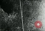 Standbild hohen Winkel steuerbare Bomben im Azimut nur United States USA, 1944, aus Sekunde 53 historischem Filmmaterial Videoclip 65675036032
