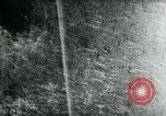 Standbild hohen Winkel steuerbare Bomben im Azimut nur United States USA, 1944, aus Sekunde 55 historischem Filmmaterial Videoclip 65675036032