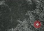 Standbild B-24 Bomber China-Burma-Indien Theater, 1945, aus Sekunde 32 historischem Filmmaterial Videoclip 65675036042