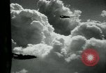 Standbild B-24 Bomber China-Burma-Indien Theater, 1945, aus Sekunde 34 historischem Filmmaterial Videoclip 65675036042