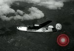 Standbild B-24 Bomber China-Burma-Indien Theater, 1945, aus Sekunde 57 historischem Filmmaterial Videoclip 65675036042