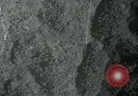Standbild Bombe hits Ziel China-Burma-Indien Theater, 1945, aus Sekunde 11 historischem Filmmaterial Videoclip 65675036043